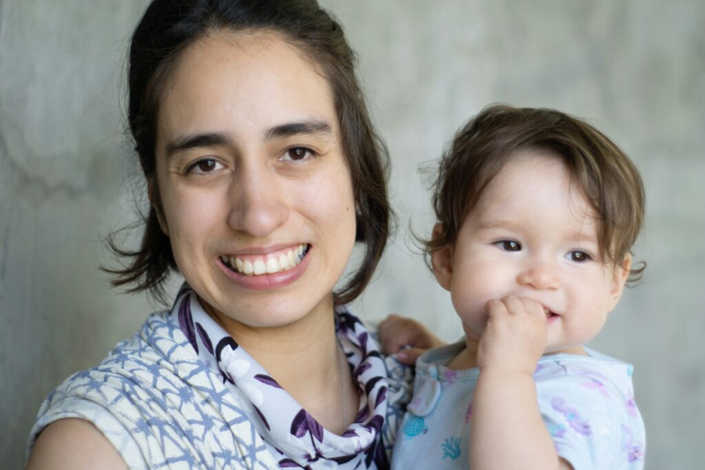 3 daily habits family dentists recommend for strong baby teeth