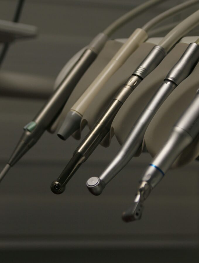6 diagnostic tools used to enhance general dental exams