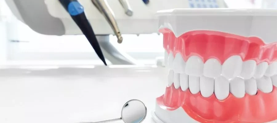 Why Cosmetic And Preventive Dentistry Work Best Together