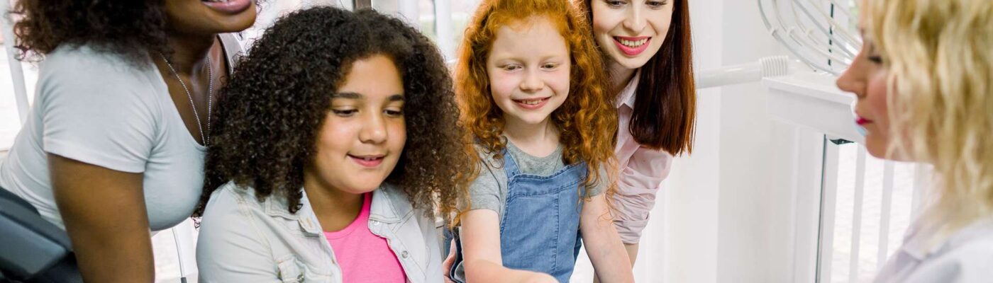How Family Dentists Handle Dental Anxiety Across Age Groups